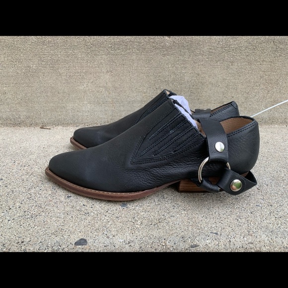 Bird of Flight Gameboy Booties - Picture 5 of 7